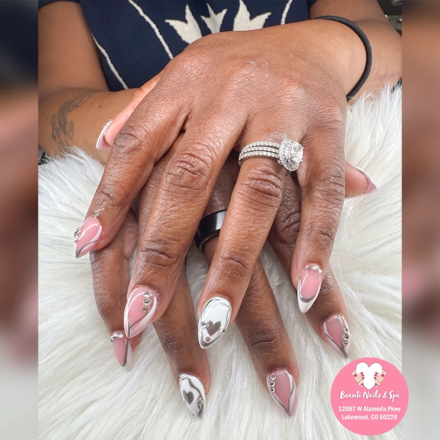 Nail Aug 19